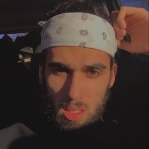 Meet your Posher, Nick